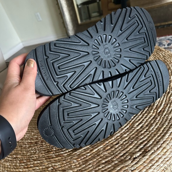 UGG Neumel LTA Peace Camo Boot Black Poppy Men's Classic Boots Size 12 - Picture 6 of 7